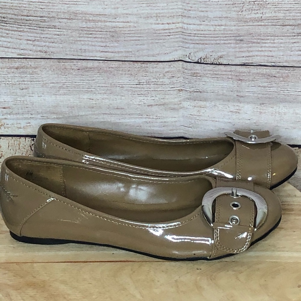 Cathy Jean Comfy Patent‎ Leather Flats Buckle Flat